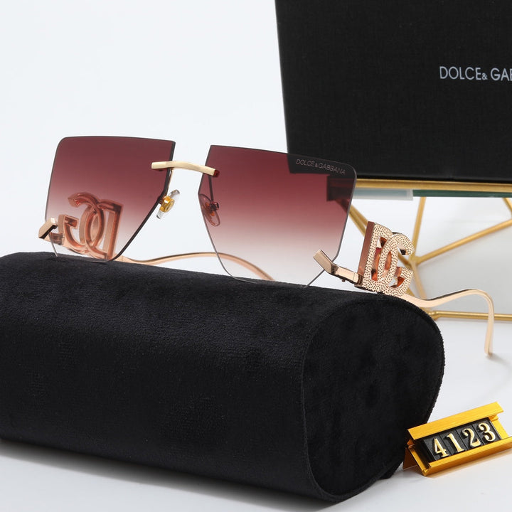 4 Colors Metal Monogram Sunglasses