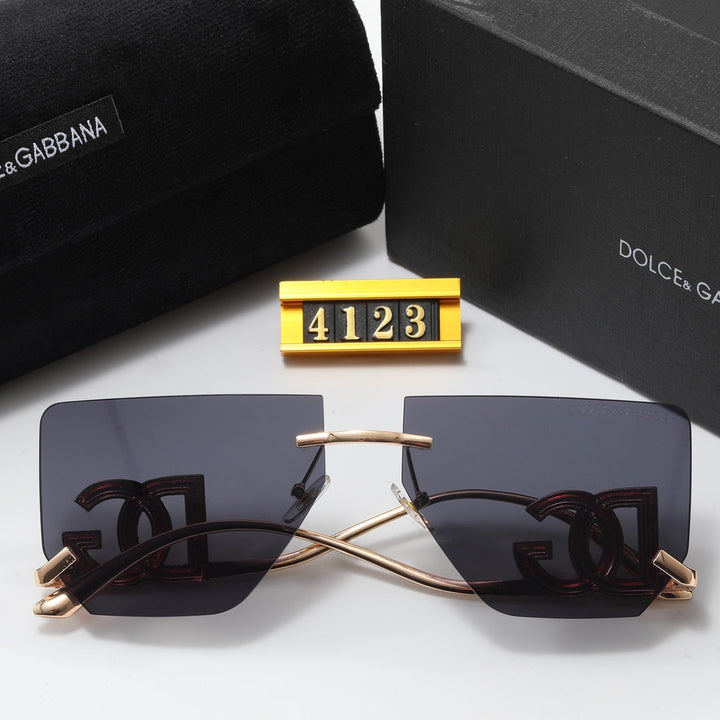 4 Colors Metal Monogram Sunglasses