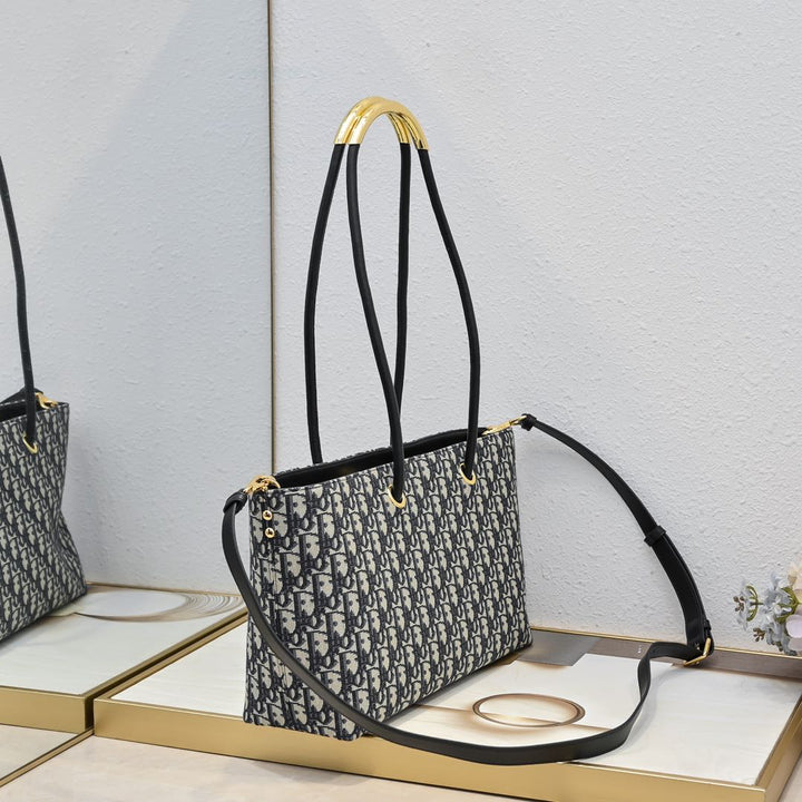 3 Colors - Slim Shoulder Bag