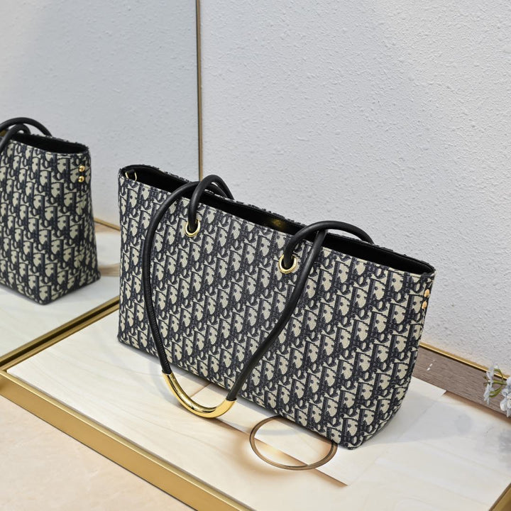 3 Colors - Slim Shoulder Bag