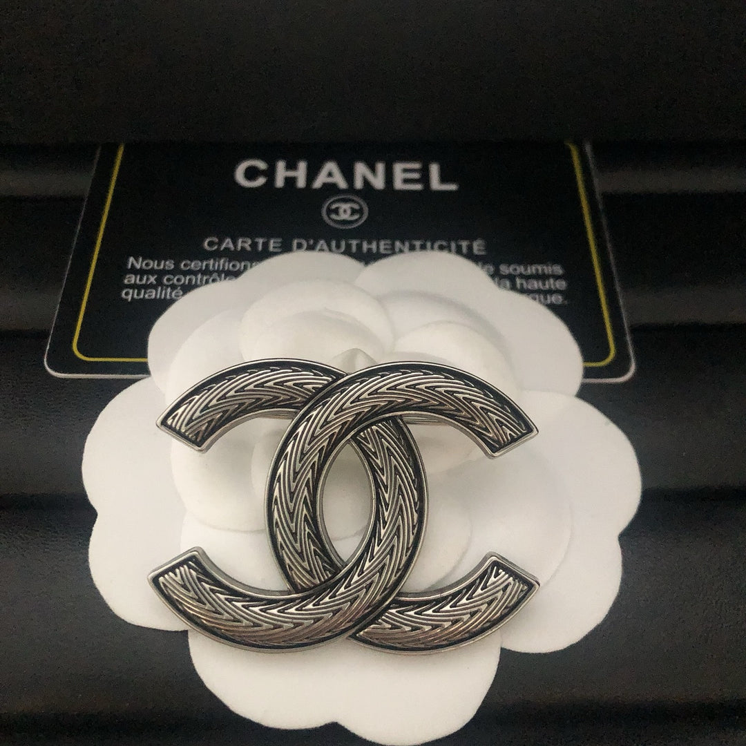 Vintage Textured Copper Brooch