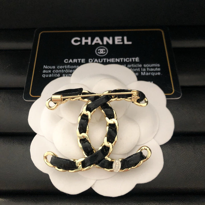 Braided Brass Brooch