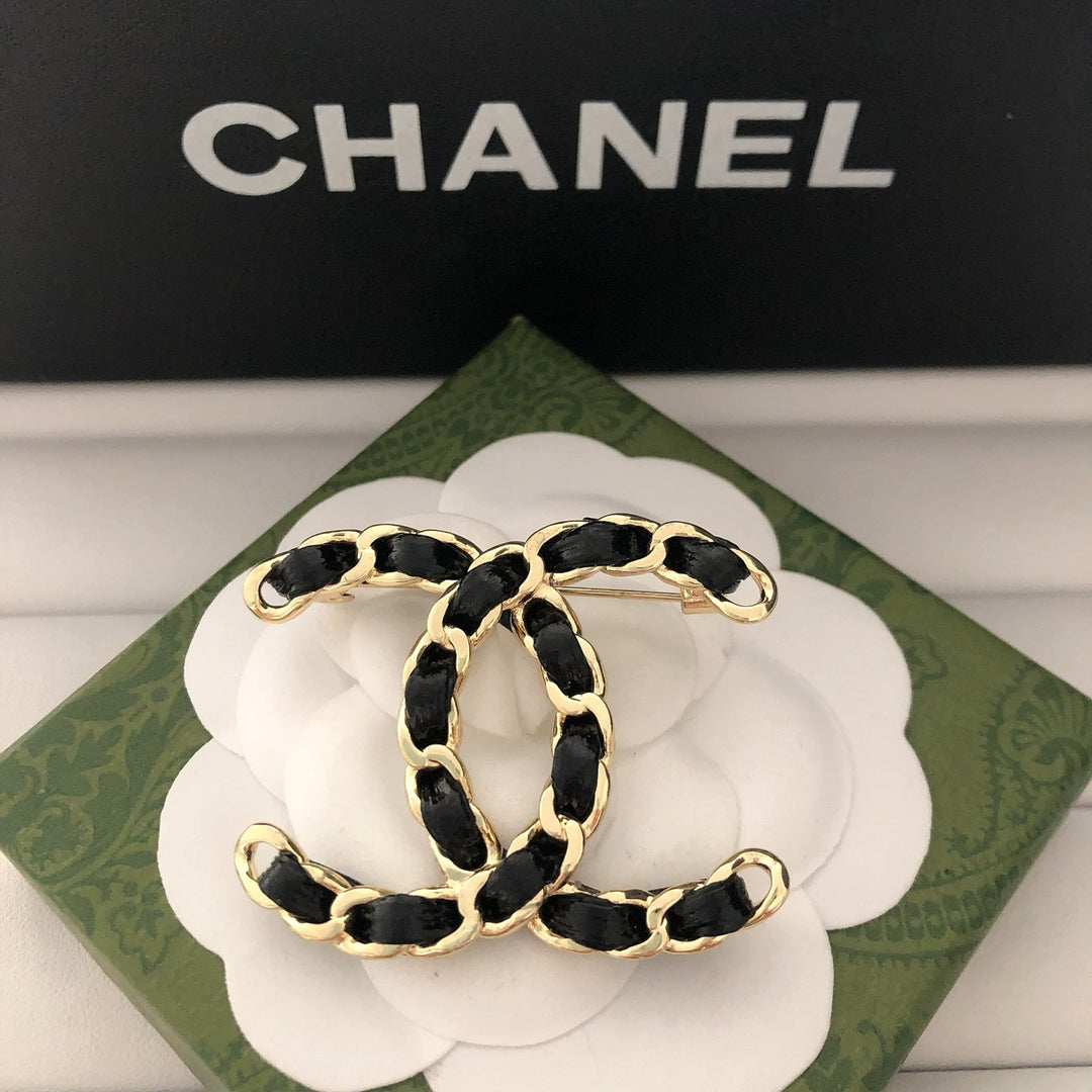 Braided Brass Brooch