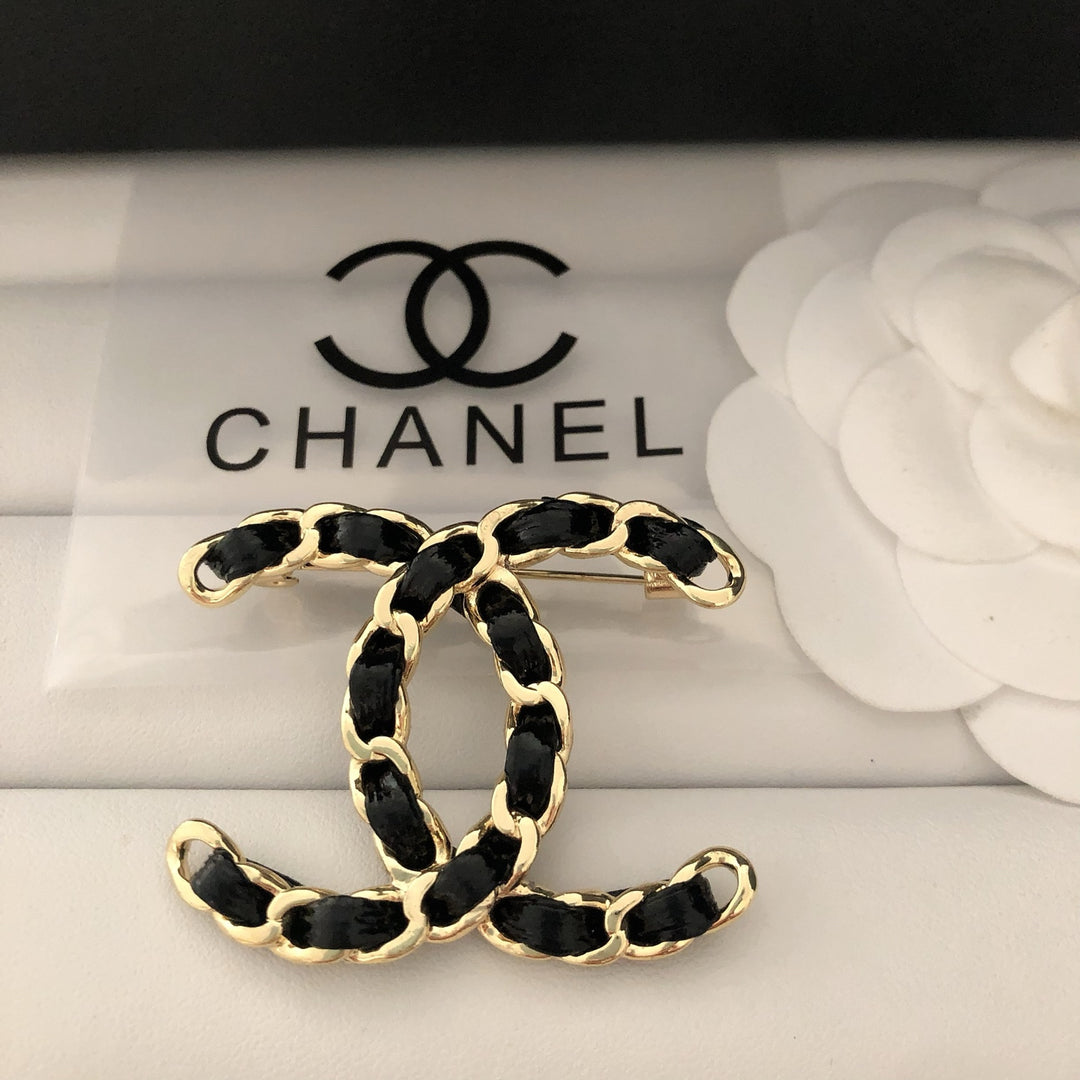 Braided Brass Brooch