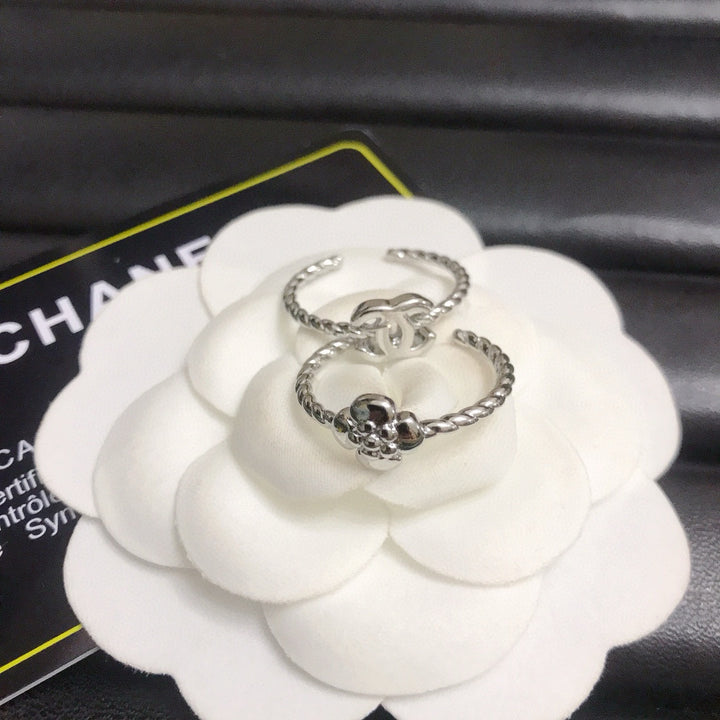 Flower Shape Open End Adjustable Ring