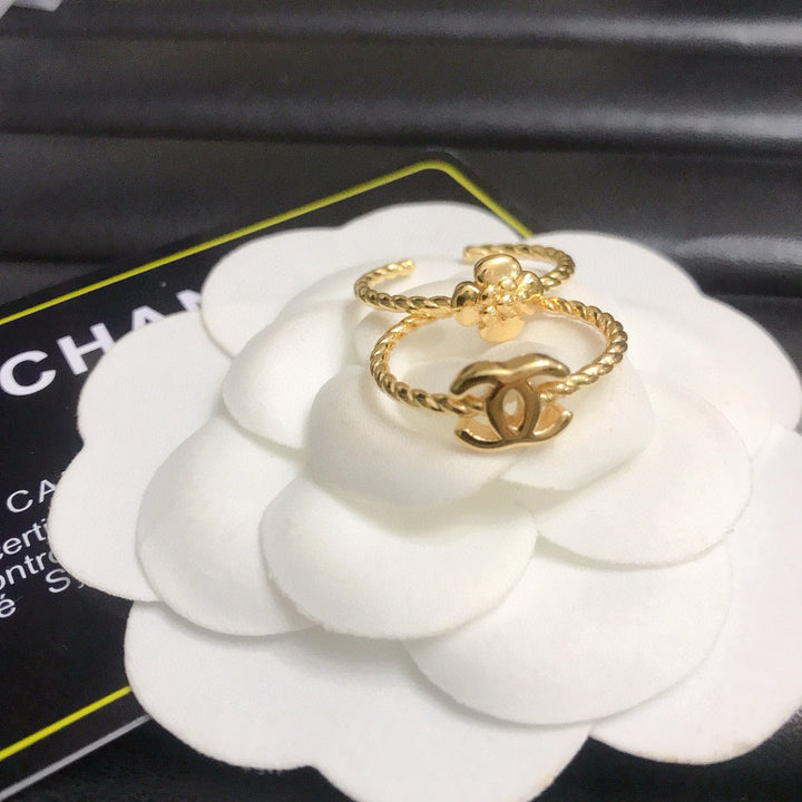 Flower Shape Open End Adjustable Ring