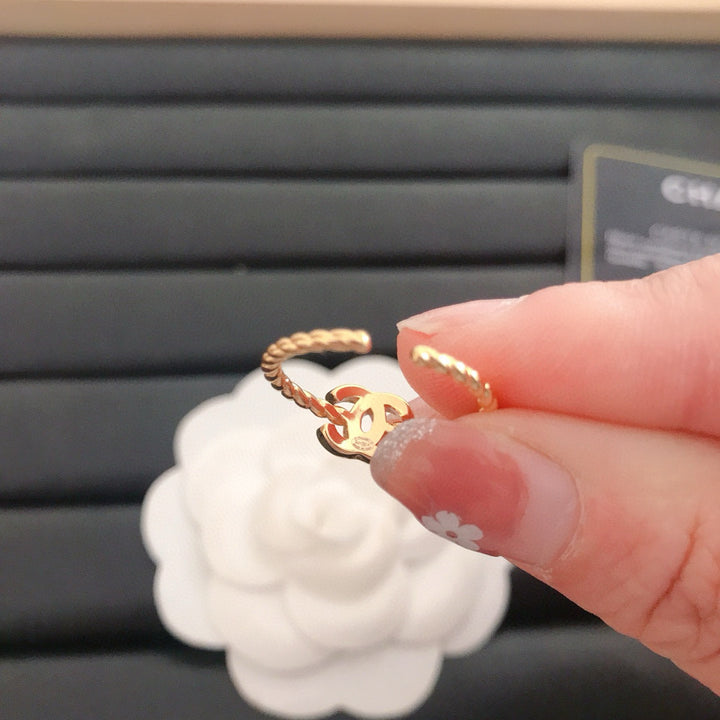 Flower Shape Open End Adjustable Ring