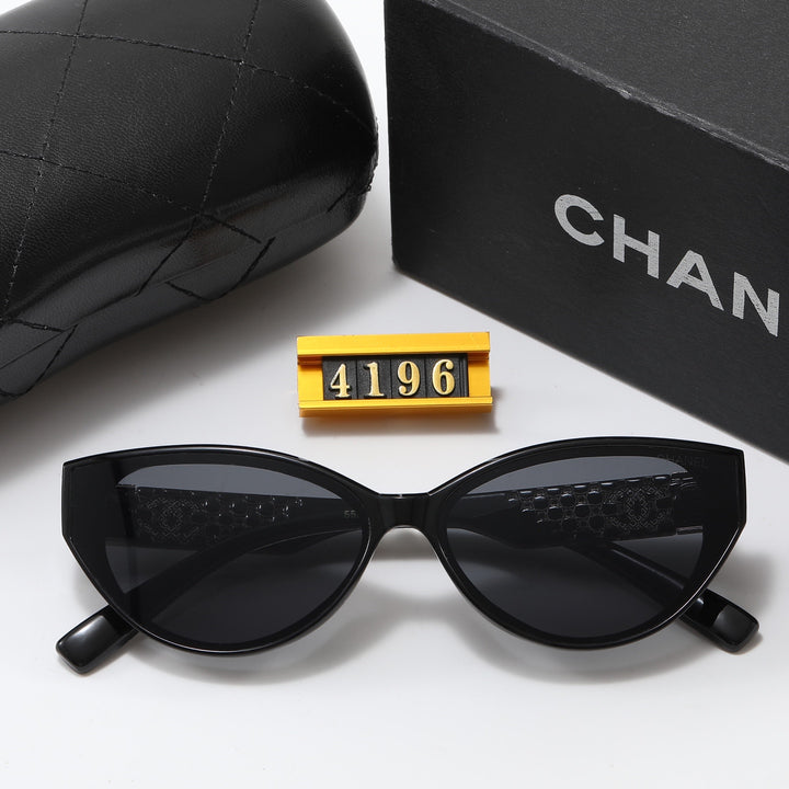 4 Colors Fashion Snake Print Sunglasses