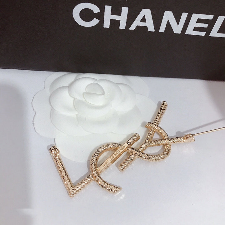 Gold Plated Stamped Brooch