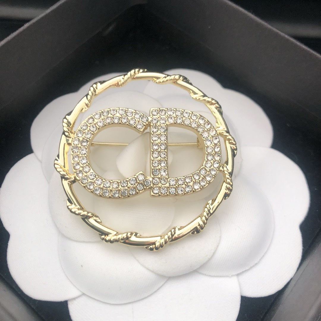 Analog Knitting Styling Rhinestone Brooch