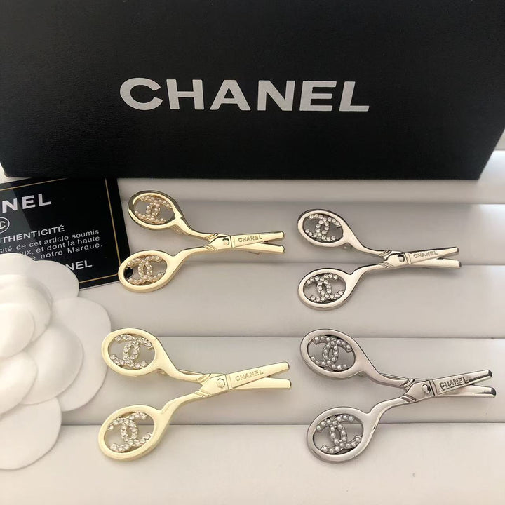 Scissors shape rhinestone pearl brooch