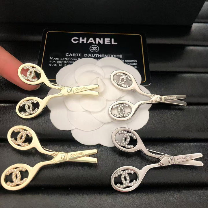 Scissors shape rhinestone pearl brooch