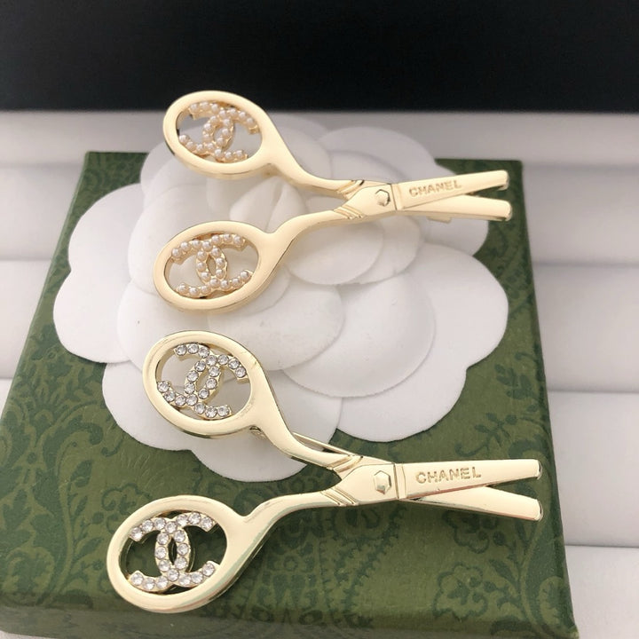 Scissors shape rhinestone pearl brooch