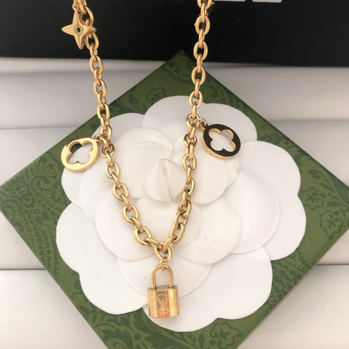 Shiny Gold Iconic - element Bracelet
