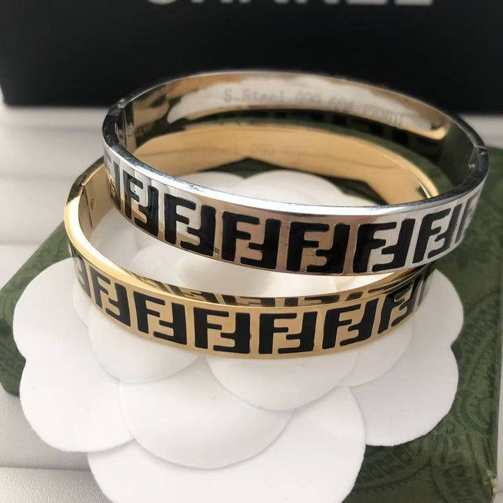 Signature Double - F Band