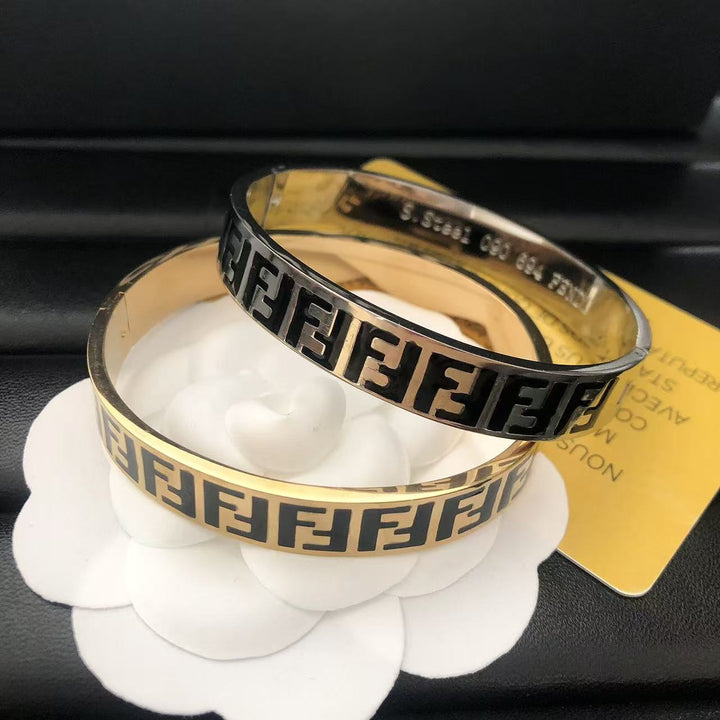 Signature Double - F Band