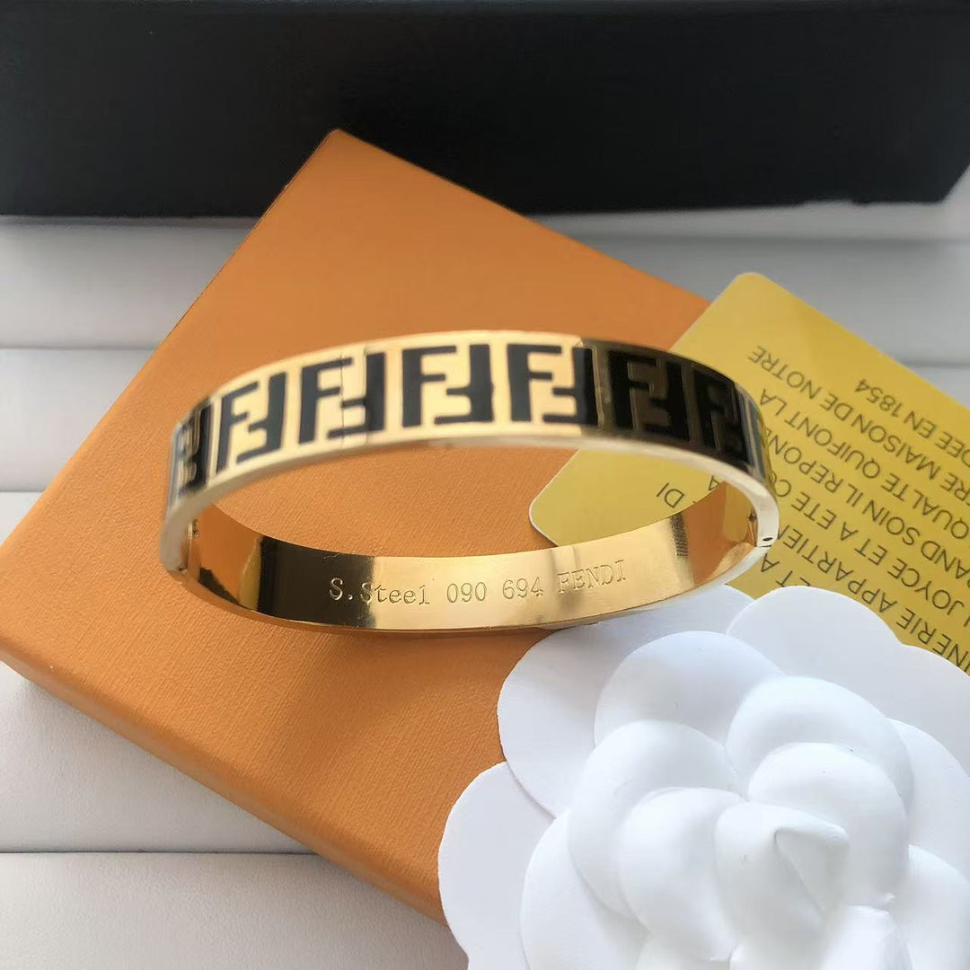 Signature Double - F Band