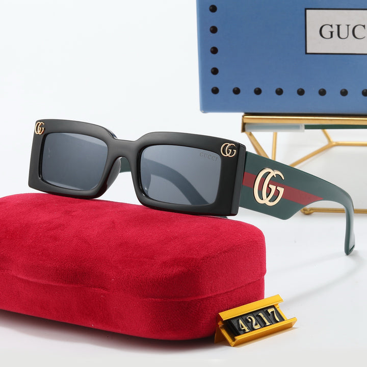 4 Colors Iconic Tone Sunglasses