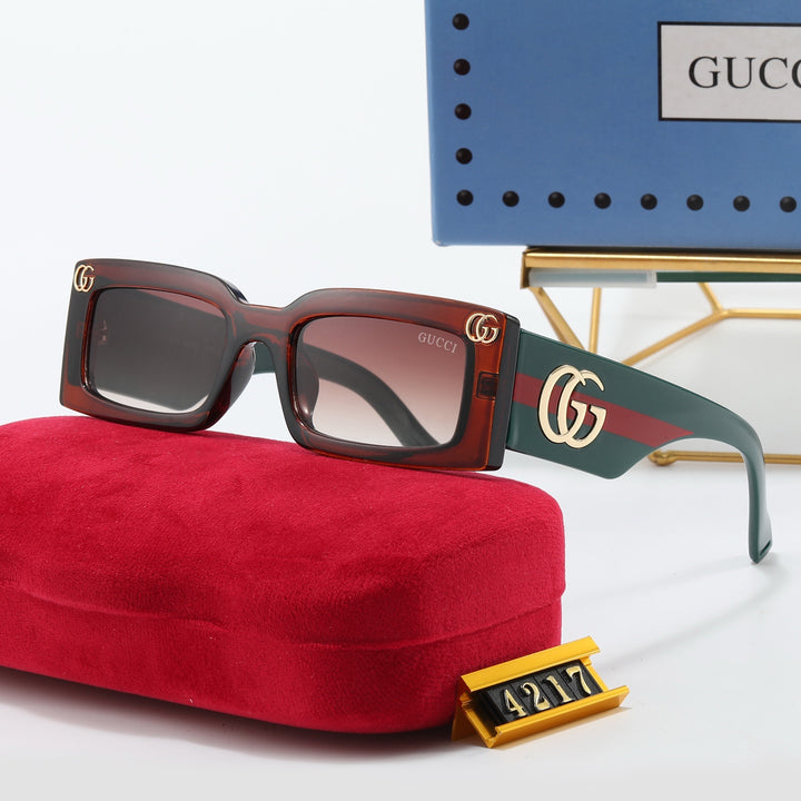 4 Colors Iconic Tone Sunglasses