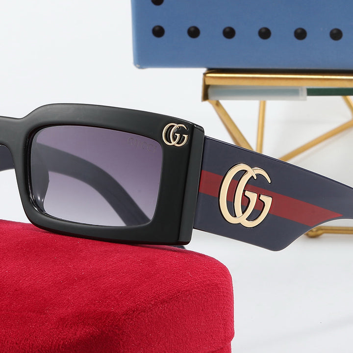 4 Colors Iconic Tone Sunglasses
