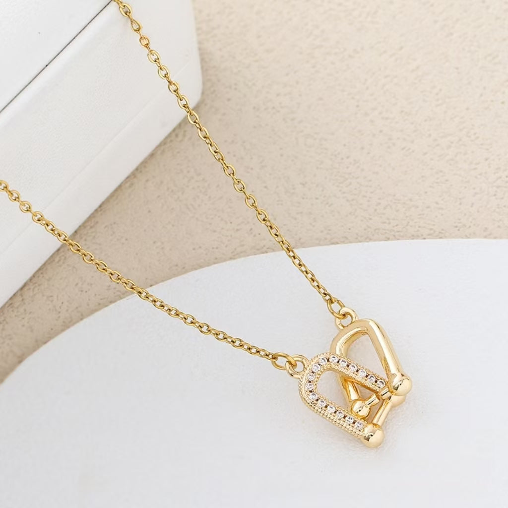 Sparkling Heart Link Necklace