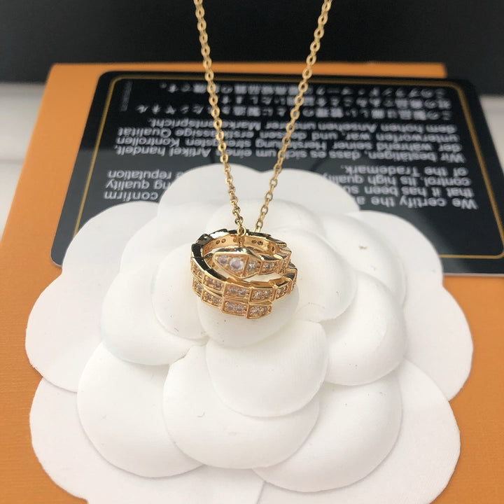 Sparkling Twisted Loop Necklace