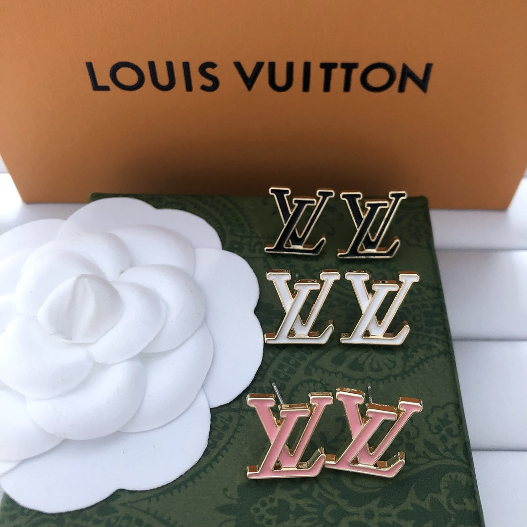 Glam Stud Earrings