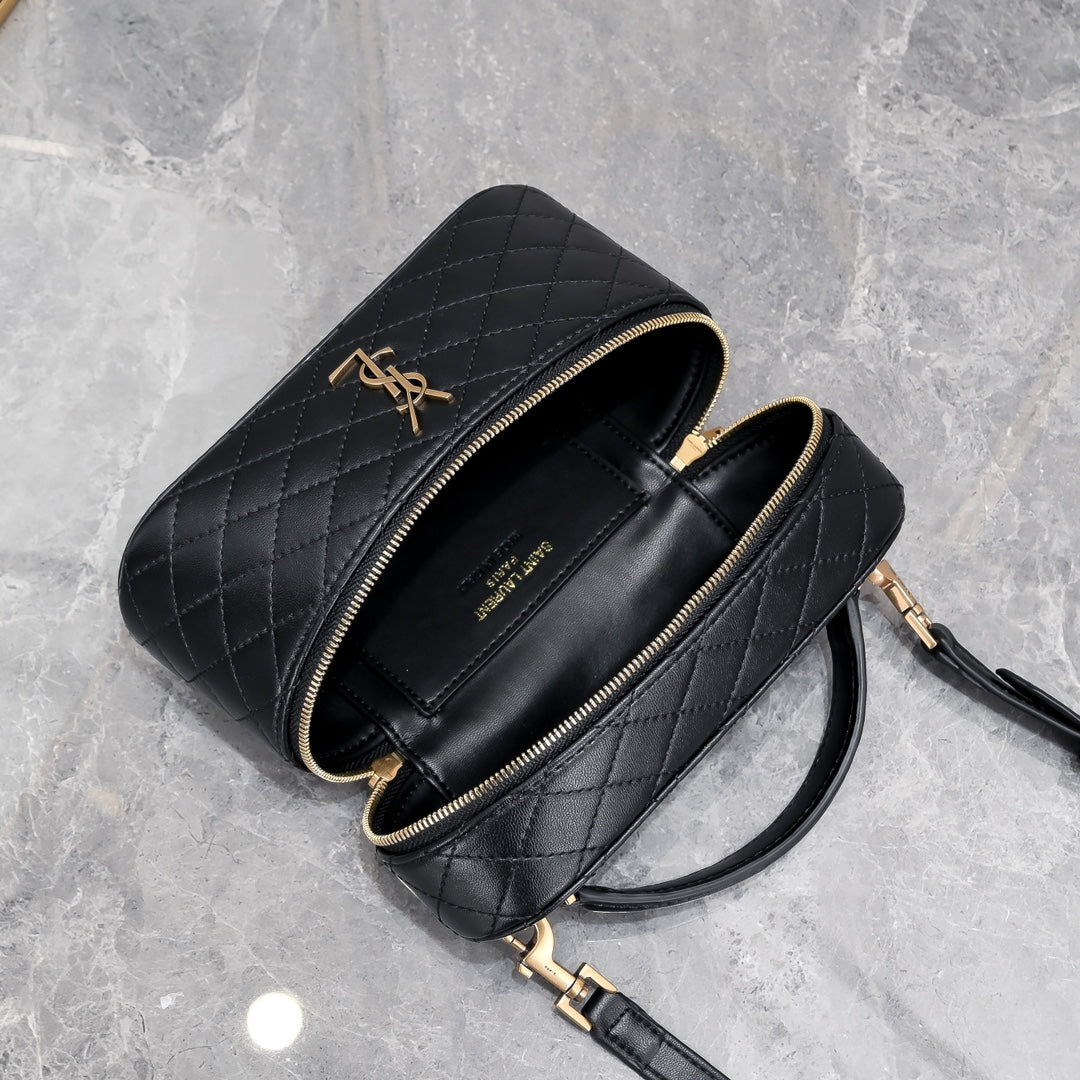 Quilted Elegance bag