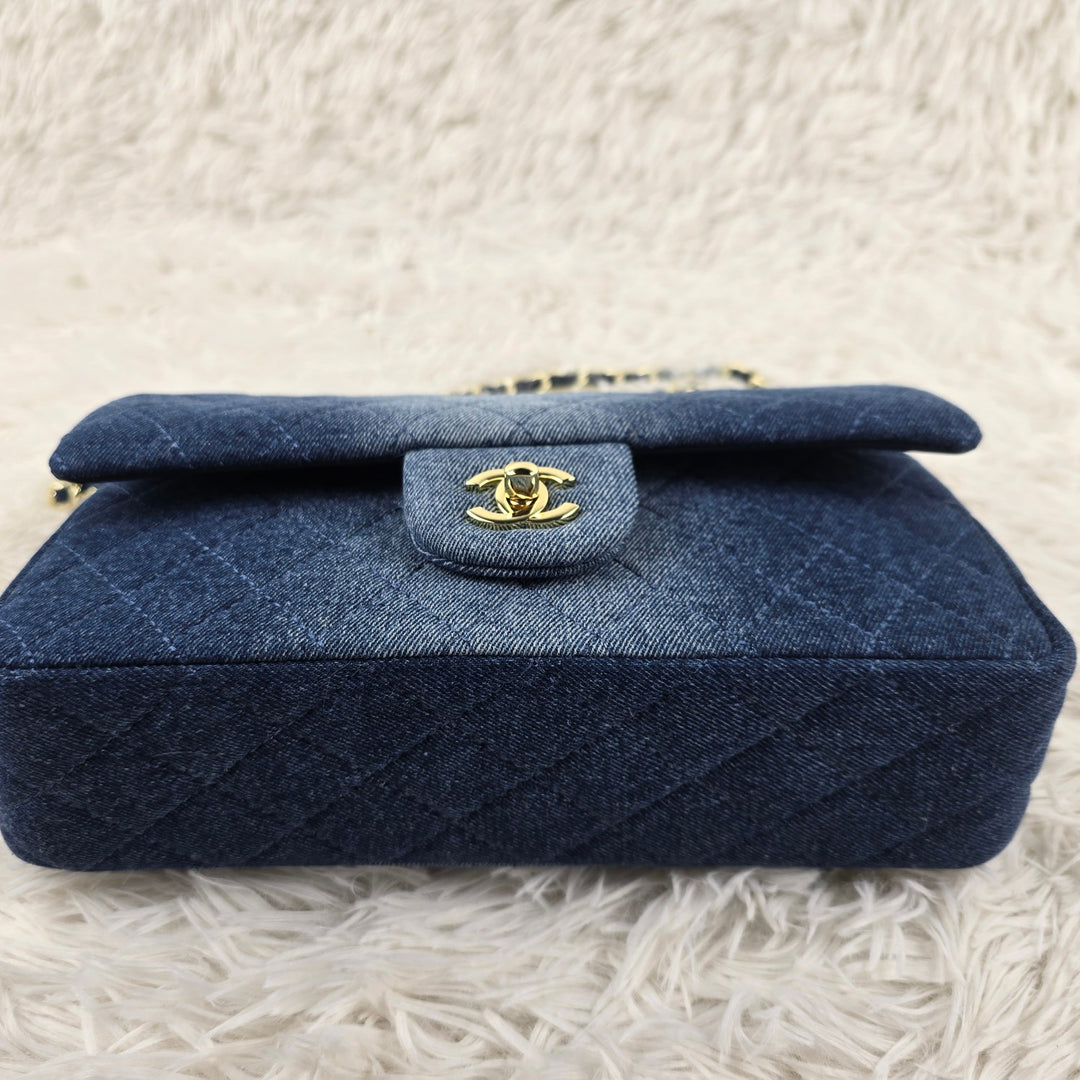 Ombre Denim Diamond Quilt Crossbody