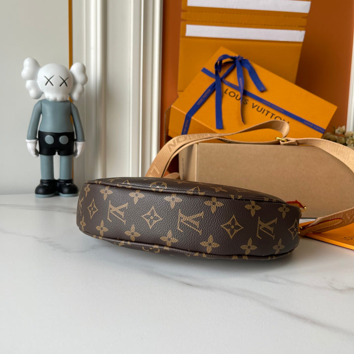 Crescent Monogram Hobo Bag