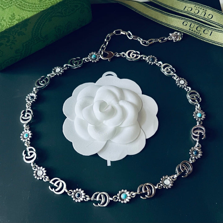 Embellished Medallion Chain Necklace