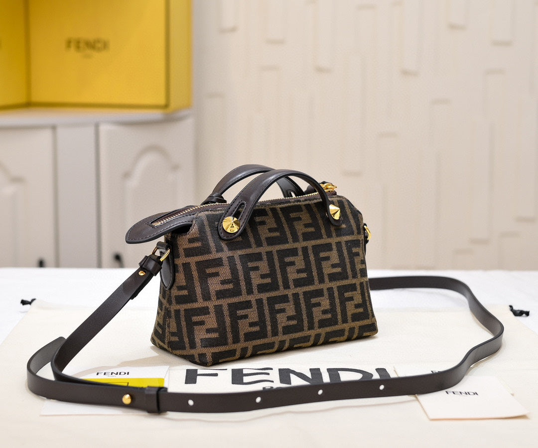6 Color Elegant FF Square Crossbody Bag