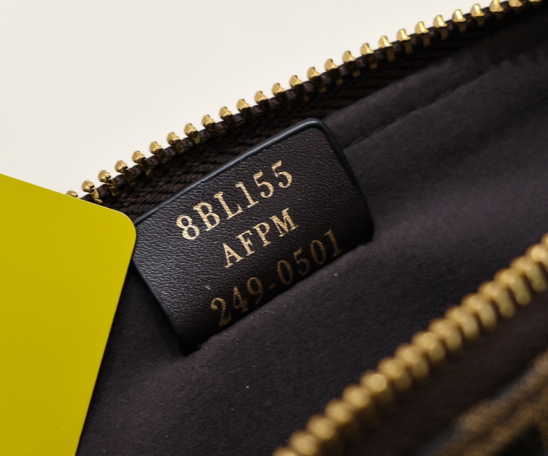 6 Color Elegant FF Square Crossbody Bag