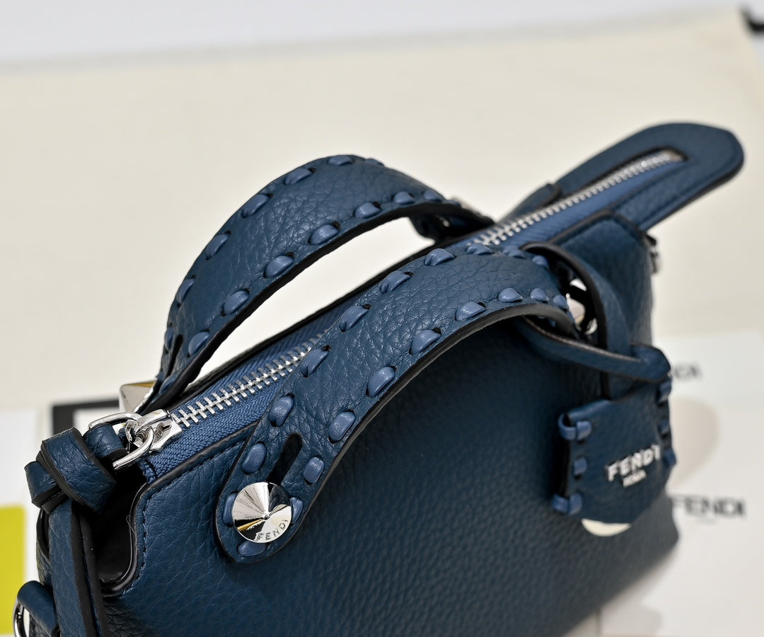 6 Color Elegant FF Square Crossbody Bag