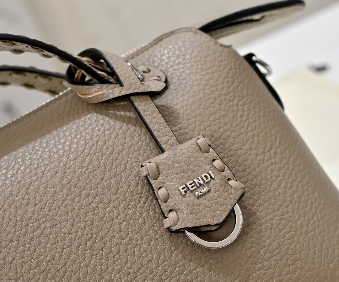 5 Color Elegant FF Compact Handbag