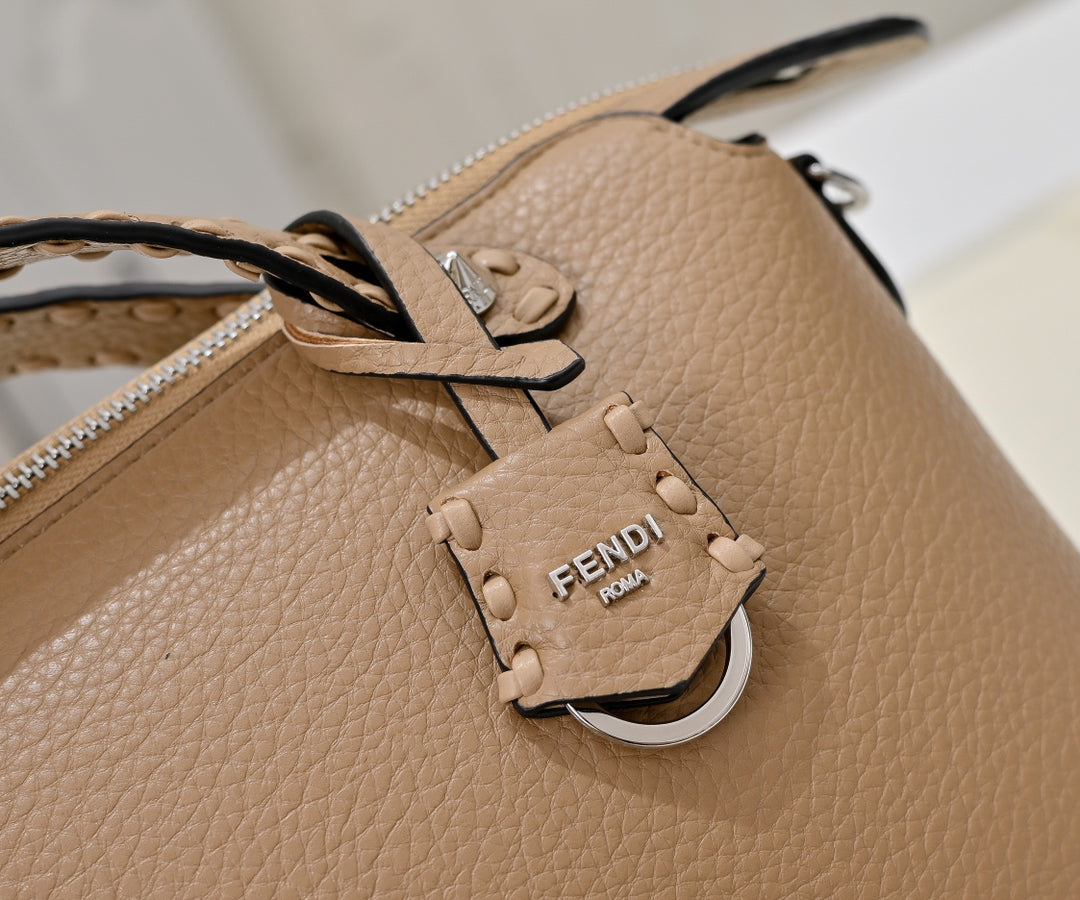 5 Color Elegant FF Compact Handbag
