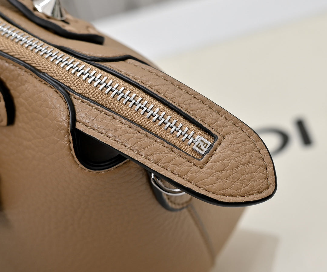 5 Color Elegant FF Compact Handbag