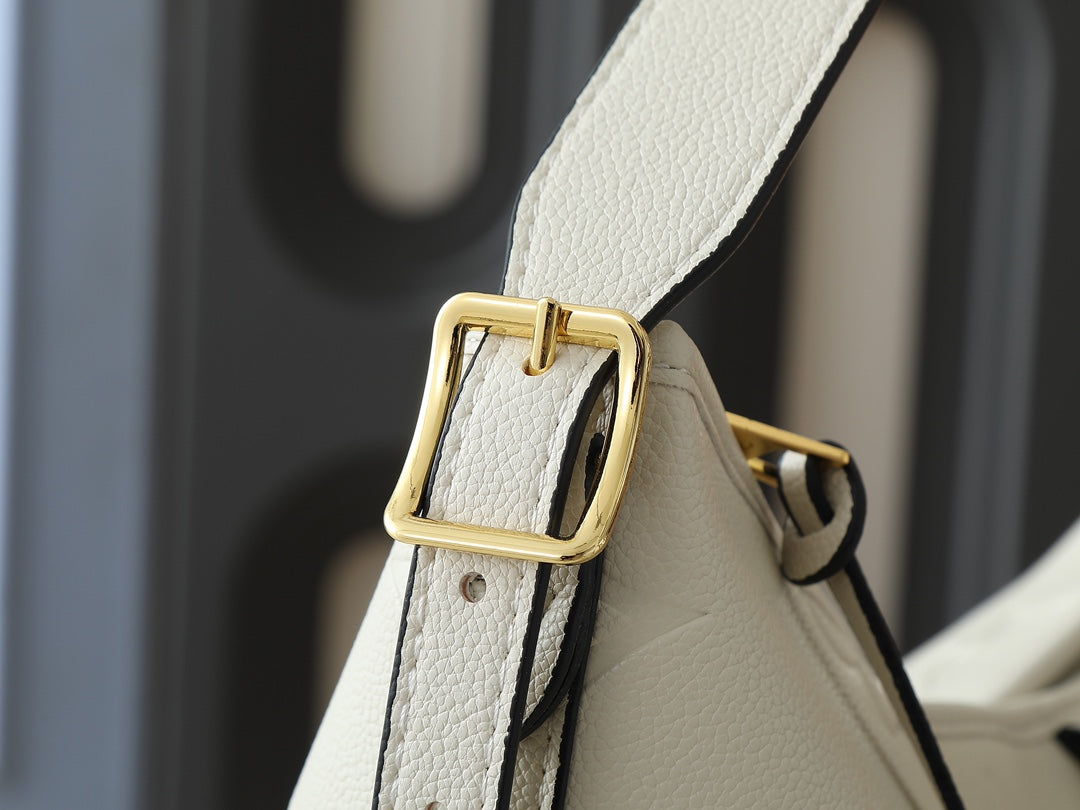 4 Color Emblem Embossed Shoulder Bag Set