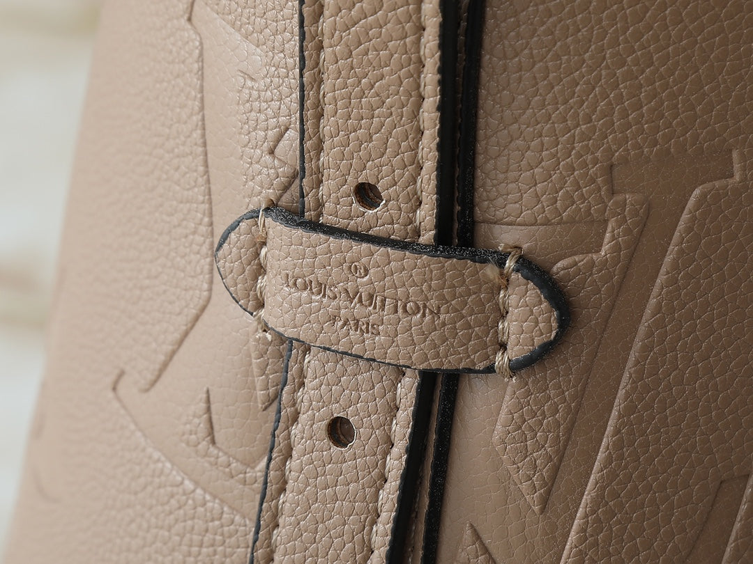 4 Color Emblem Embossed Shoulder Bag Set