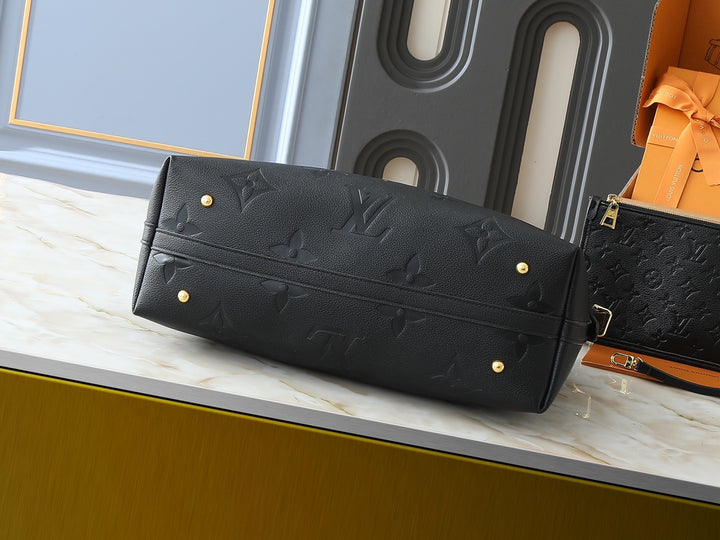 4 Color Emblem Embossed Shoulder Bag Set