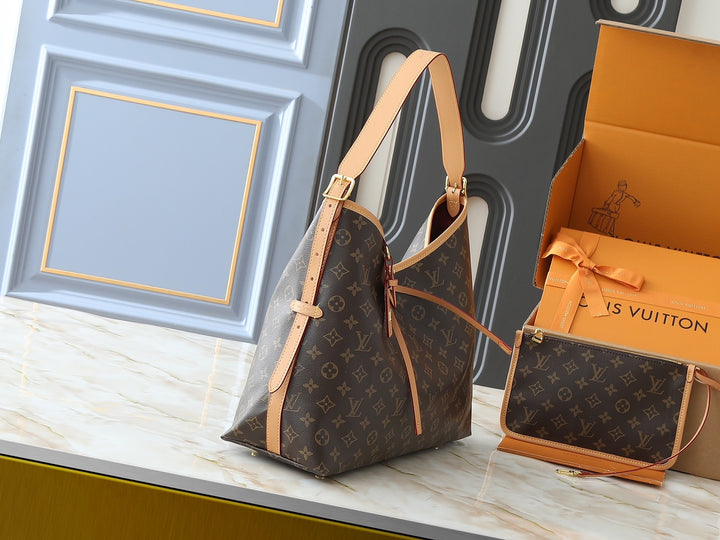 4 Color Emblem Embossed Shoulder Bag Set