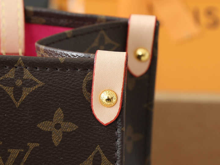 2 Size Floral Embellished Monogram Tote