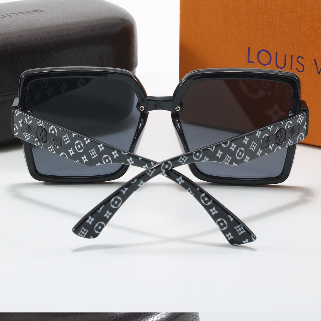 4-color fashionable four-leaf clover letter sunglasses