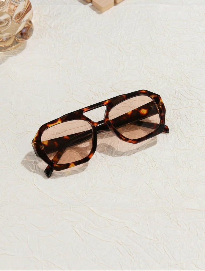 2 Colors Fashion Outdoor Sunglasses