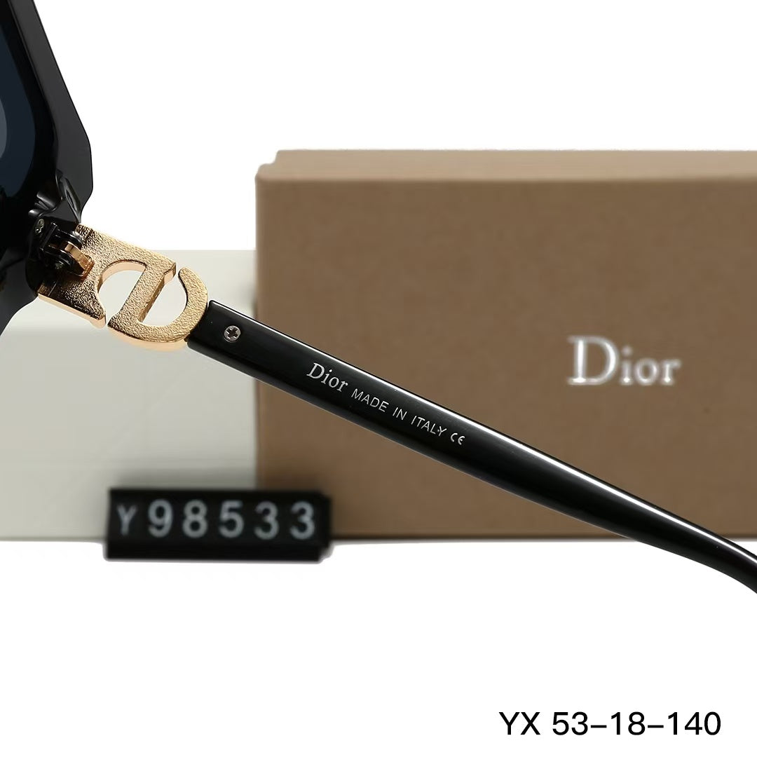 5 Colors Lightweight Monogrammed Sunglasses