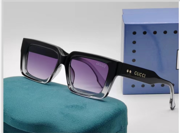 7 Color Fashion Square Polarized Sunglasses