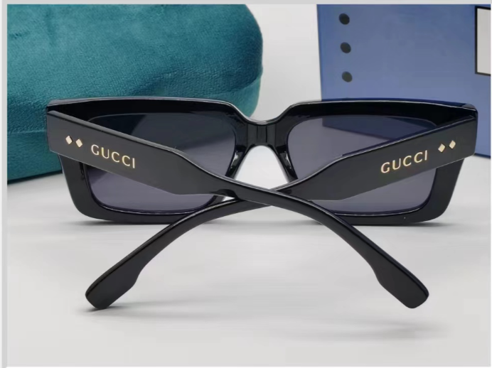 7 Color Fashion Square Polarized Sunglasses