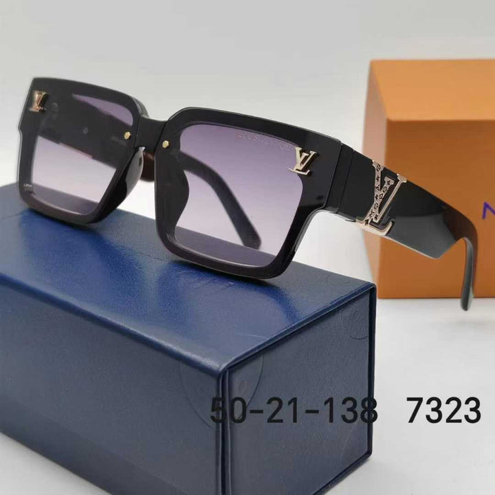 7 Color Metal Badge Square Sunglasses