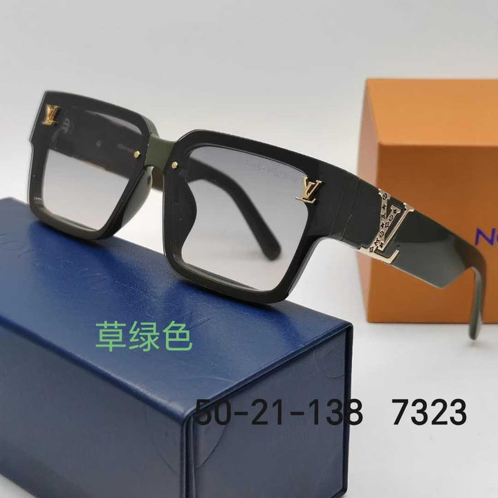 7 Color Metal Badge Square Sunglasses