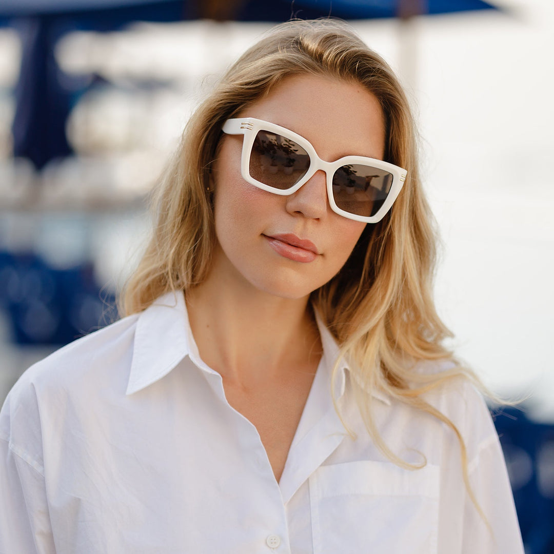 5 Colors - Cutout Logo Large Sunglasses